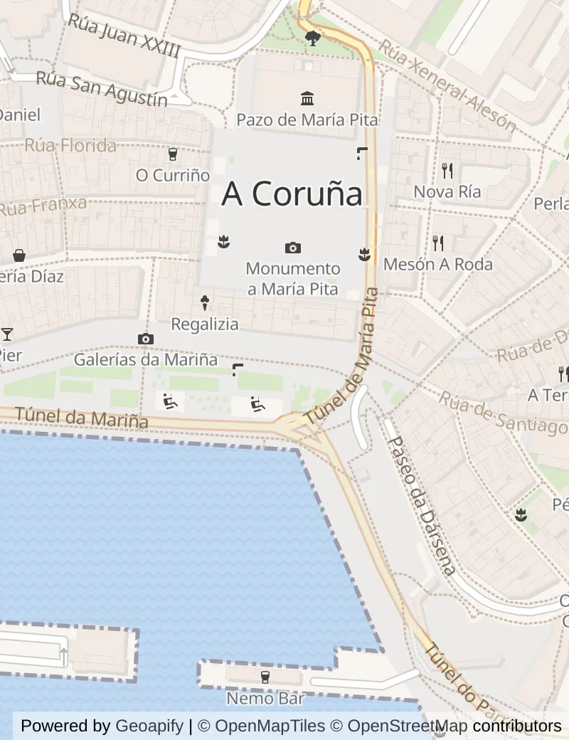 Closer street map of La Coruna, about ten minutes' walk from side to side, showing the streets and what is on them.