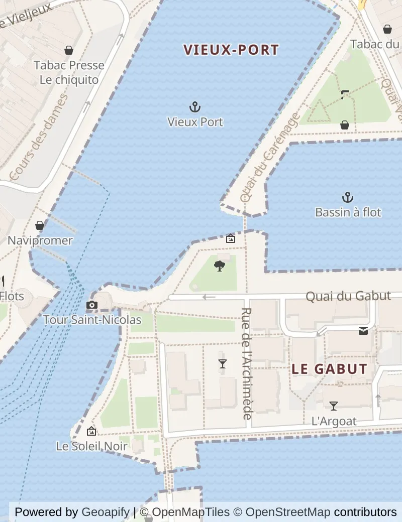 Closer street map of La Rochelle, about ten minutes' walk from side to side, showing the streets and what is on them.